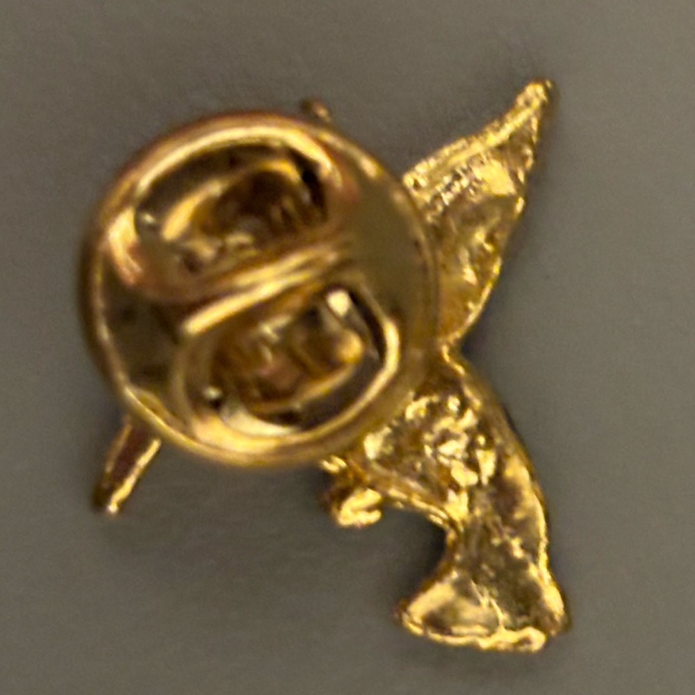 Beautiful Hummingbird Pin/Brooch - Picture 3 of 4